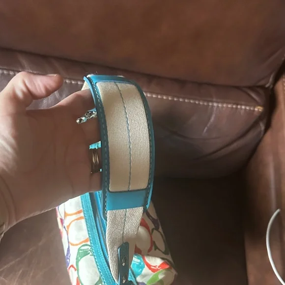 Coach Hampton Scribble Hobo bag - Picture 7 of 11